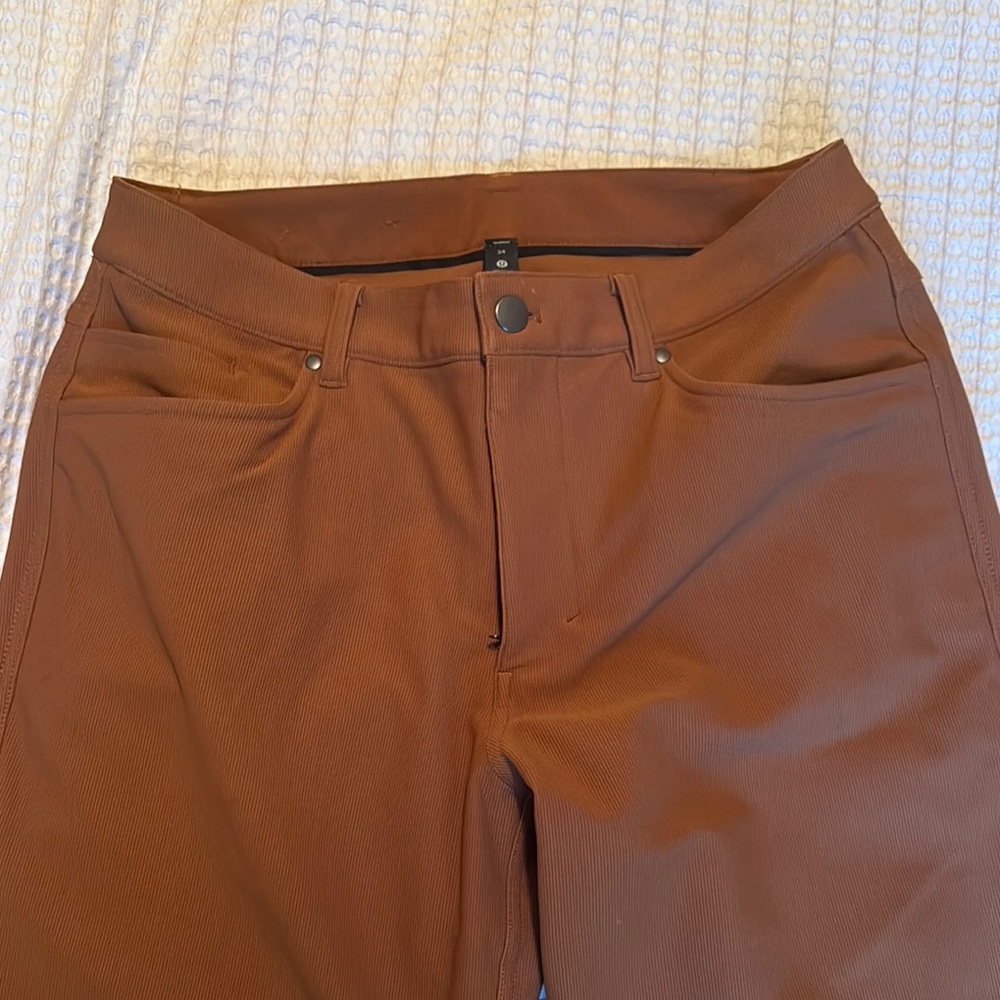 Lululemon Men trousers